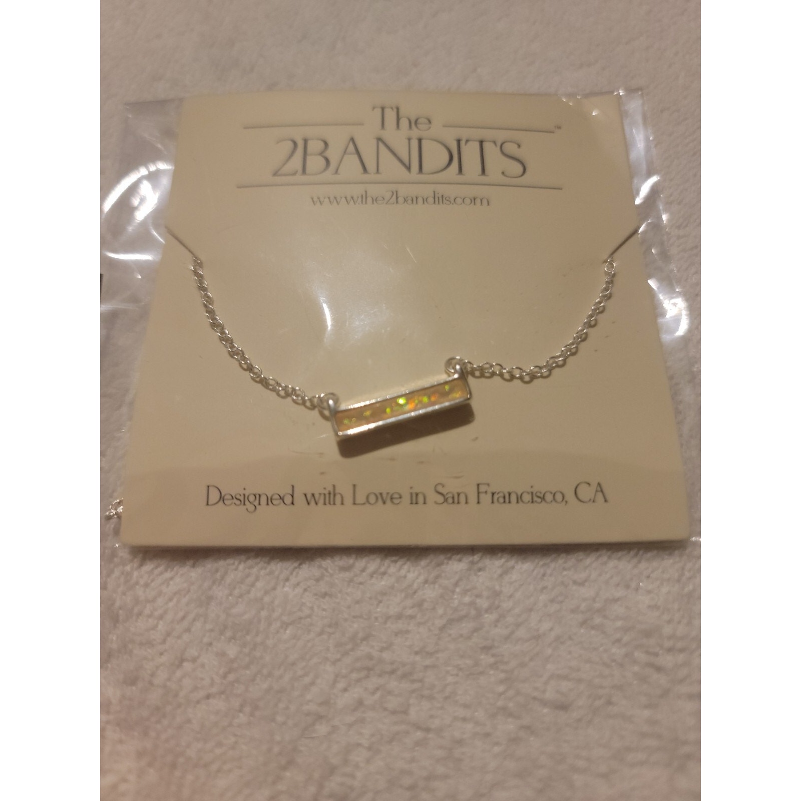 The 2bandits Silver Necklace W/ Athens Iridescent Bar Pendant